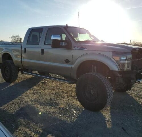 3D8540_11 Used 2011 Ford F-250 Super Duty Cab Clip