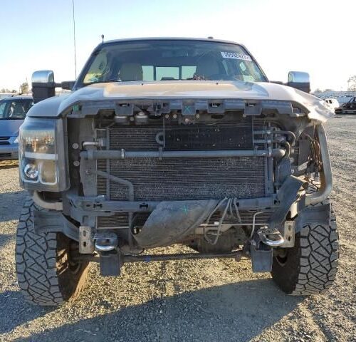3D8540_2 Used 2011 Ford F-250 Super Duty Cab Clip