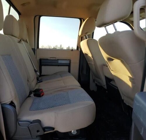 3D8540_6 Used 2011 Ford F-250 Super Duty Cab Clip