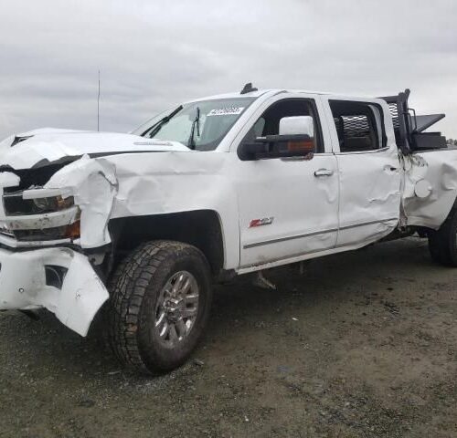 3E8558_8 Used 2018 Chevrolet Silverado 3500 Engine / Motor Control Module 12720006