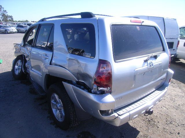 Used 2005 Toyota 4Runner Chassis Control Module 8917035210
