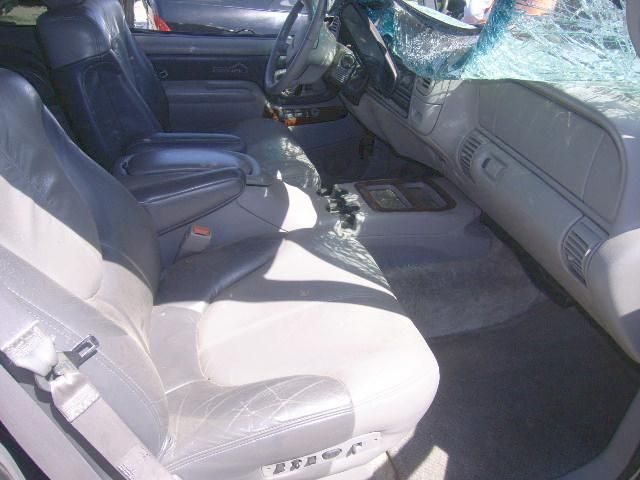 3F6763_5 Used 2000 GMC Yukon Spindle Knuckle Front RH