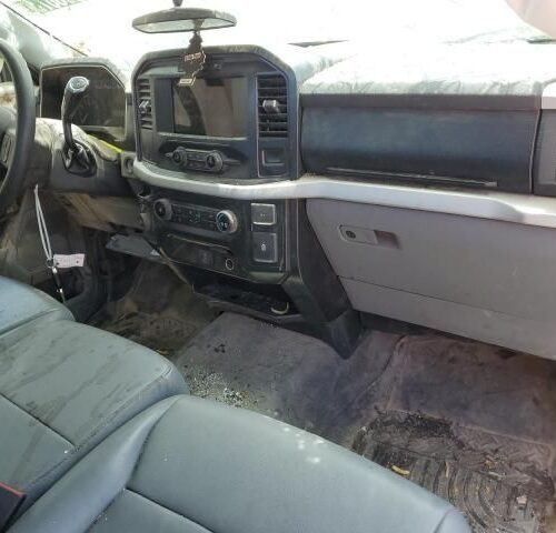 3F8563_5 Used 2021 Ford F-150 Navigation / Entertainment Screen