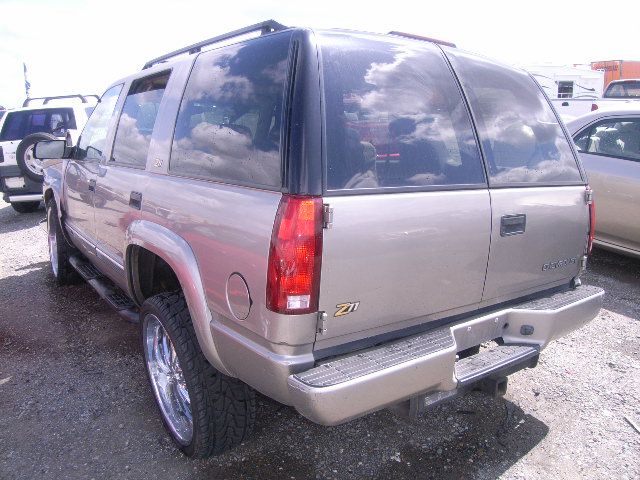 3G6772_0 Used 2000 Chevrolet Tahoe Drive Shaft Front