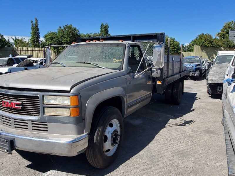3H8578_0 Used 1998 GMC C/K 3500 Anti-Lock Brake Parts 12389543