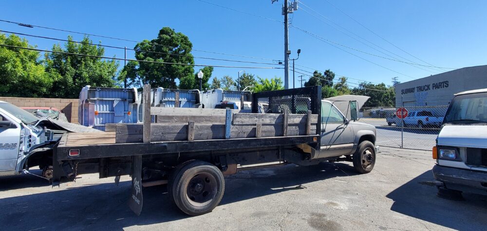Used 1998 GMC C/K 3500 AC Compressor