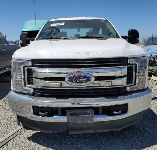 Used 2019 Ford F-350 Super Duty Grille