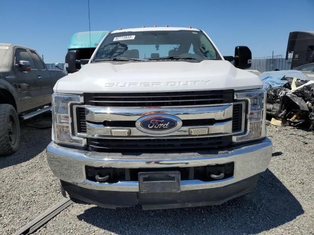 Used 2019 Ford F-350 Super Duty Grille