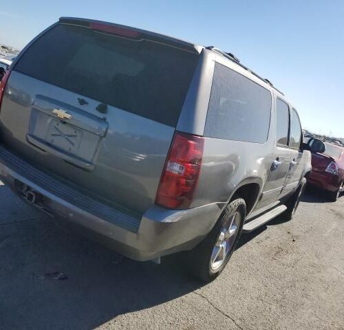 3H8584_1 Used 2009 Chevrolet Suburban 1500 Hood Hinge RH