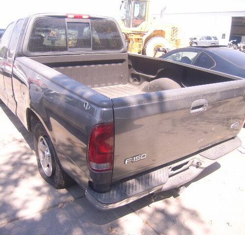 Used 2003 Ford F-150 Side View Mirror RH