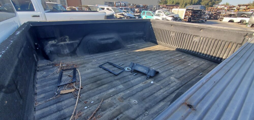 Used 2008 Ford F-350 Super Duty Chassis Control Module 8C3Z14B205A