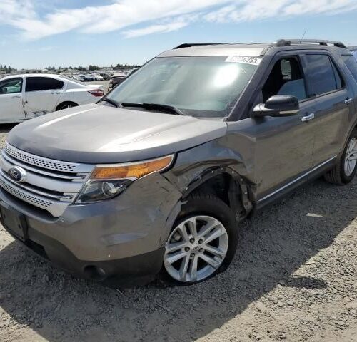 3I8603_3 Used 2012 Ford Explorer Door Handle Exterior LH