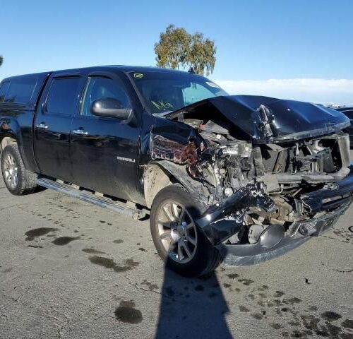 3I8605_5 Used 2012 GMC Sierra Denali 1500 Take-Off Bed
