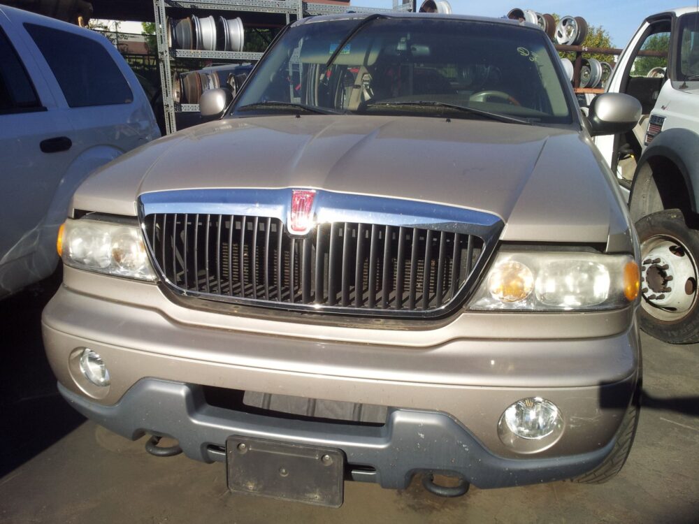 3J6813_2 Used 2000 Lincoln Navigator Air Bag LH 1L7Z78043B13AAD
