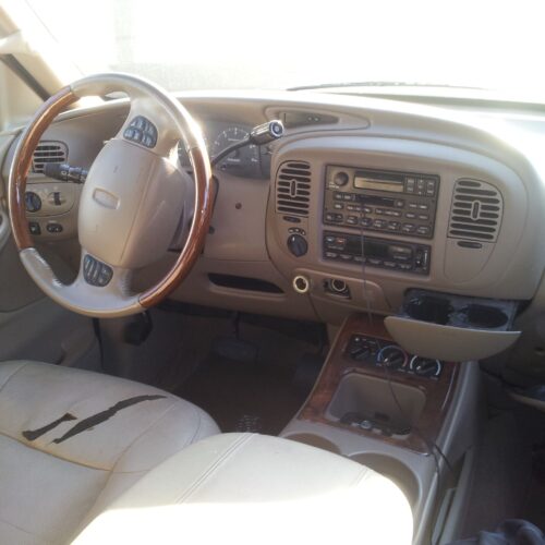3J6813_5 Used 2000 Lincoln Navigator Air Bag LH 1L7Z78043B13AAD