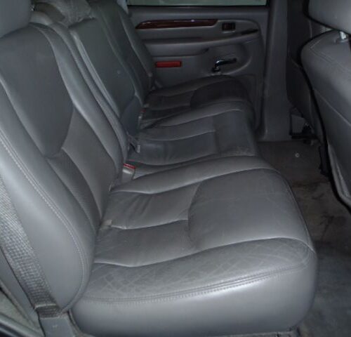 3J6817_6 Used 2004 Cadillac Escalade Door Assembly Front RH