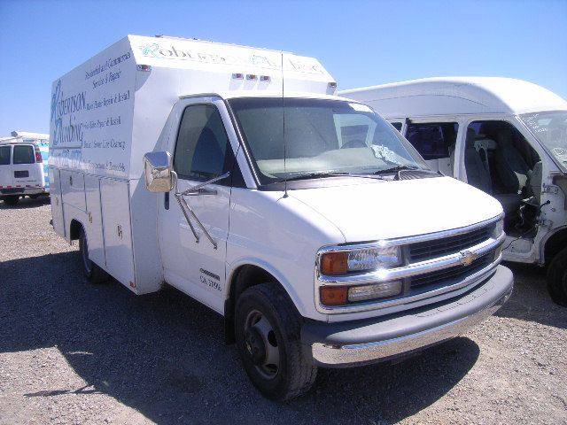 3J6819_0 Used 2001 Chevrolet Express 3500 Van Steering Column