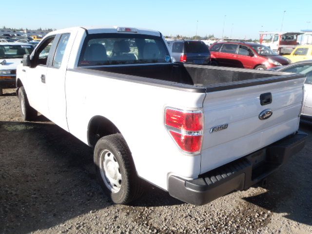 3K6826_0 Used 2010 Ford F-150 Carpet Front