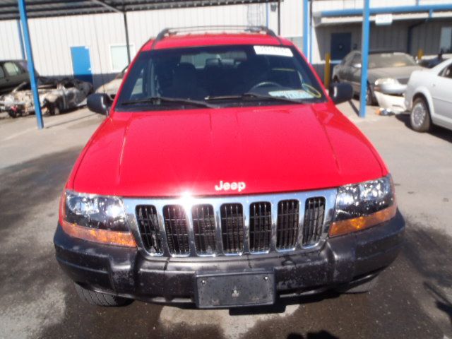 3K6831_10 Used 2000 Jeep Grand Cherokee Spindle Knuckle Front RH