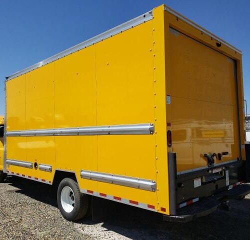 Used 2022 GMC Savana 3500 Van Chassis Control Module 22915542