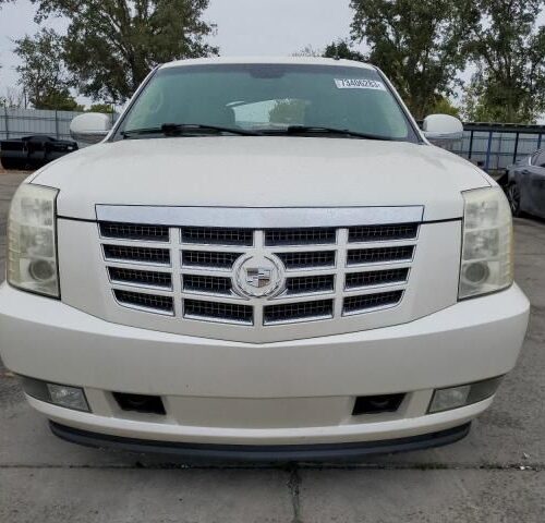 3K8617_12 Used 2008 Cadillac Escalade Tail Lamp RH