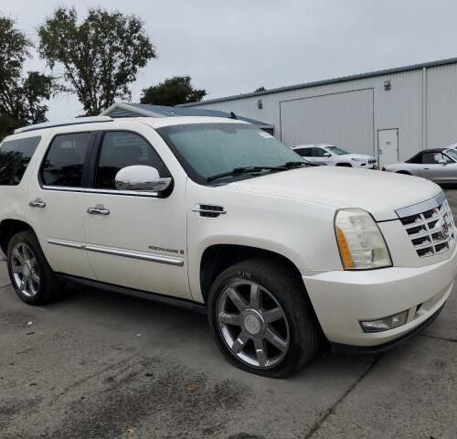 3K8617_5 Used 2008 Cadillac Escalade Tail Lamp RH