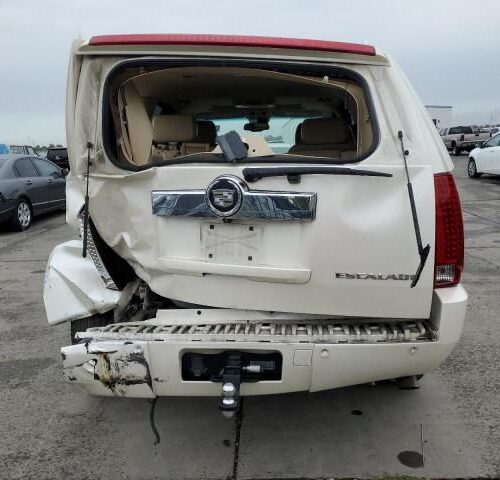 3K8617_8 Used 2008 Cadillac Escalade Tail Lamp RH