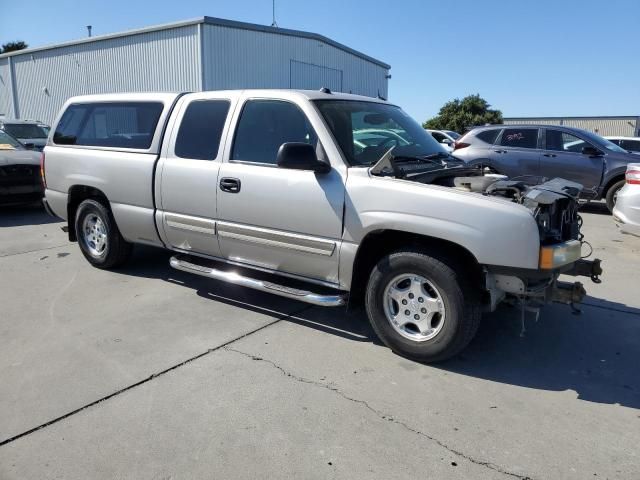 3K8622_0 Used 2004 Chevrolet Silverado 1500 Floor Mat