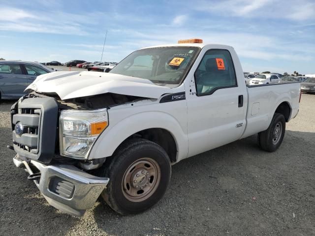 3K8627_0 Used 2015 Ford F-250 Super Duty Hitch / Tow Hook / Winch