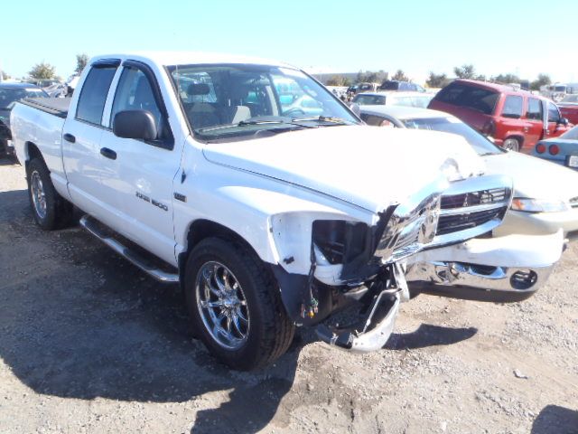 3L6843_0 Used 2006 Dodge Ram 1500 Dash Panel