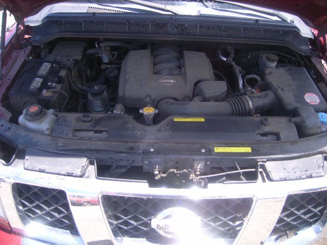 3L6844_7 Used 2004 Nissan Titan Door Handle Interior LH