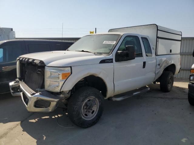 3L8637_0 Used 2015 Ford F-250 Super Duty AC Compressor