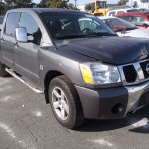 2004 Nissan Titan Differential Cover