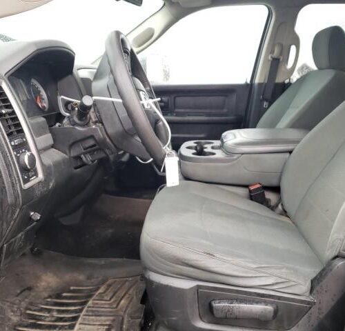 Used 2015 Dodge Ram 2500 Front Door Latch LH