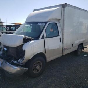 2018 Chevrolet Express 3500 Van Engine Assembly 4.3L