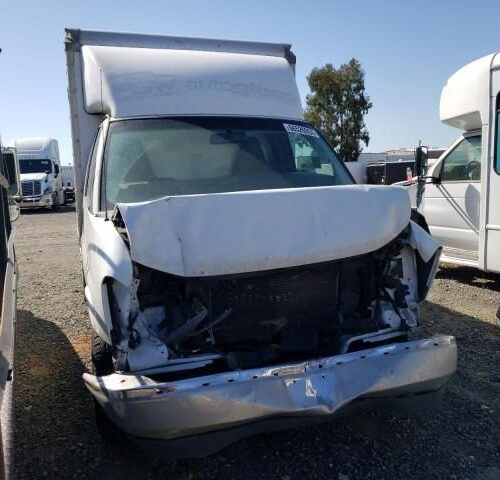 Used 2018 Chevrolet Express 3500 Van Engine Assembly 4.3L