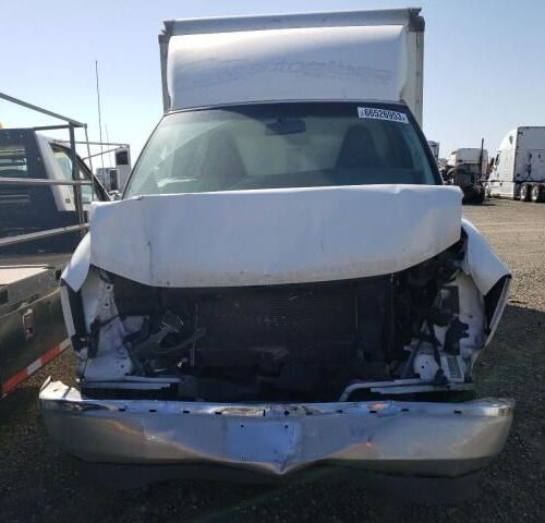 Used 2018 Chevrolet Express 3500 Van Engine Assembly 4.3L