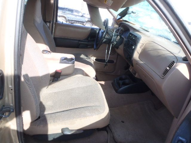 Used 2002 Ford Ranger Spindle Knuckle Front RH