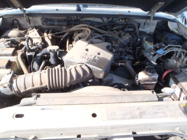 Used 2002 Ford Ranger Spindle Knuckle Front RH