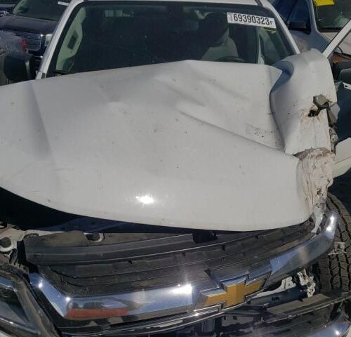 4B8654_7 Used 2017 Chevrolet Colorado Spindle Knuckle Front LH