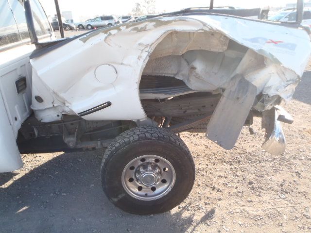 Used 1999 Ford F-250 Super Duty Keys / Latches / Locks RH