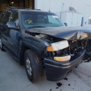 2003 GMC Yukon Side View Mirror RH