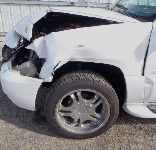 4D6907_10 Used 1999 Cadillac Escalade Door Assembly Rear Side LH