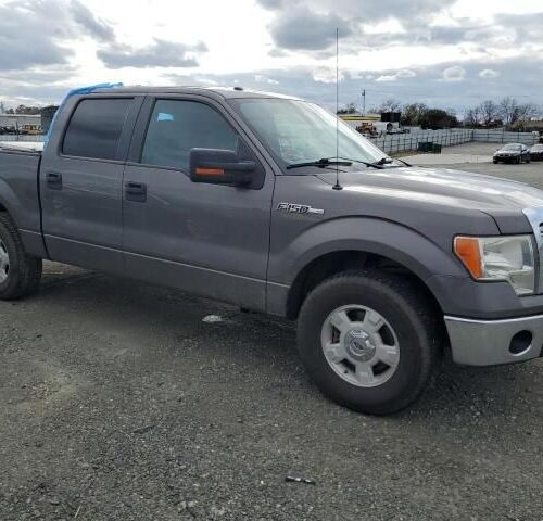 4D8679_10 Used 2014 Ford F-150 AC Compressor