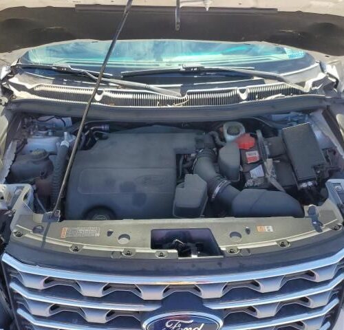4D8681_5 Used 2017 Ford Explorer Instrument Face Plate