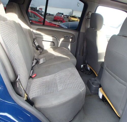 4E6909_6 Used 2001 Nissan Xterra Spindle Knuckle Front LH