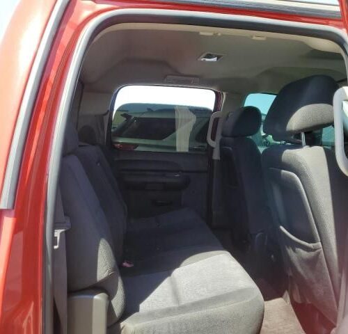 4E8690_1 Used 2010 Chevrolet Silverado 1500 Carrier Assembly