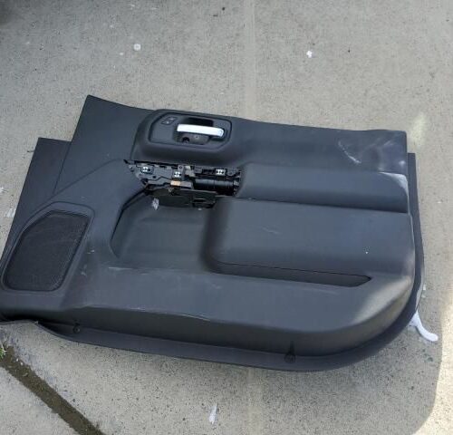 4E8691_10 Used 2020 Chevrolet Silverado 1500 Navigation / Entertainment Screen