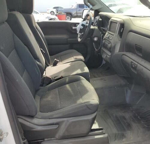4E8691_13 Used 2020 Chevrolet Silverado 1500 Navigation / Entertainment Screen