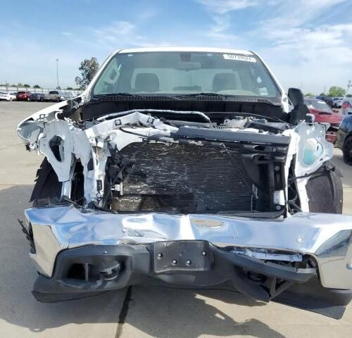 4E8691_5 Used 2020 Chevrolet Silverado 1500 Navigation / Entertainment Screen